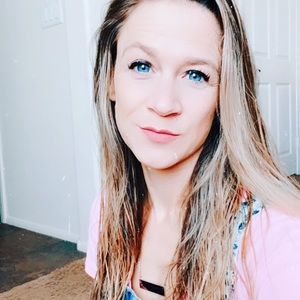 Meet your Posher, Danica